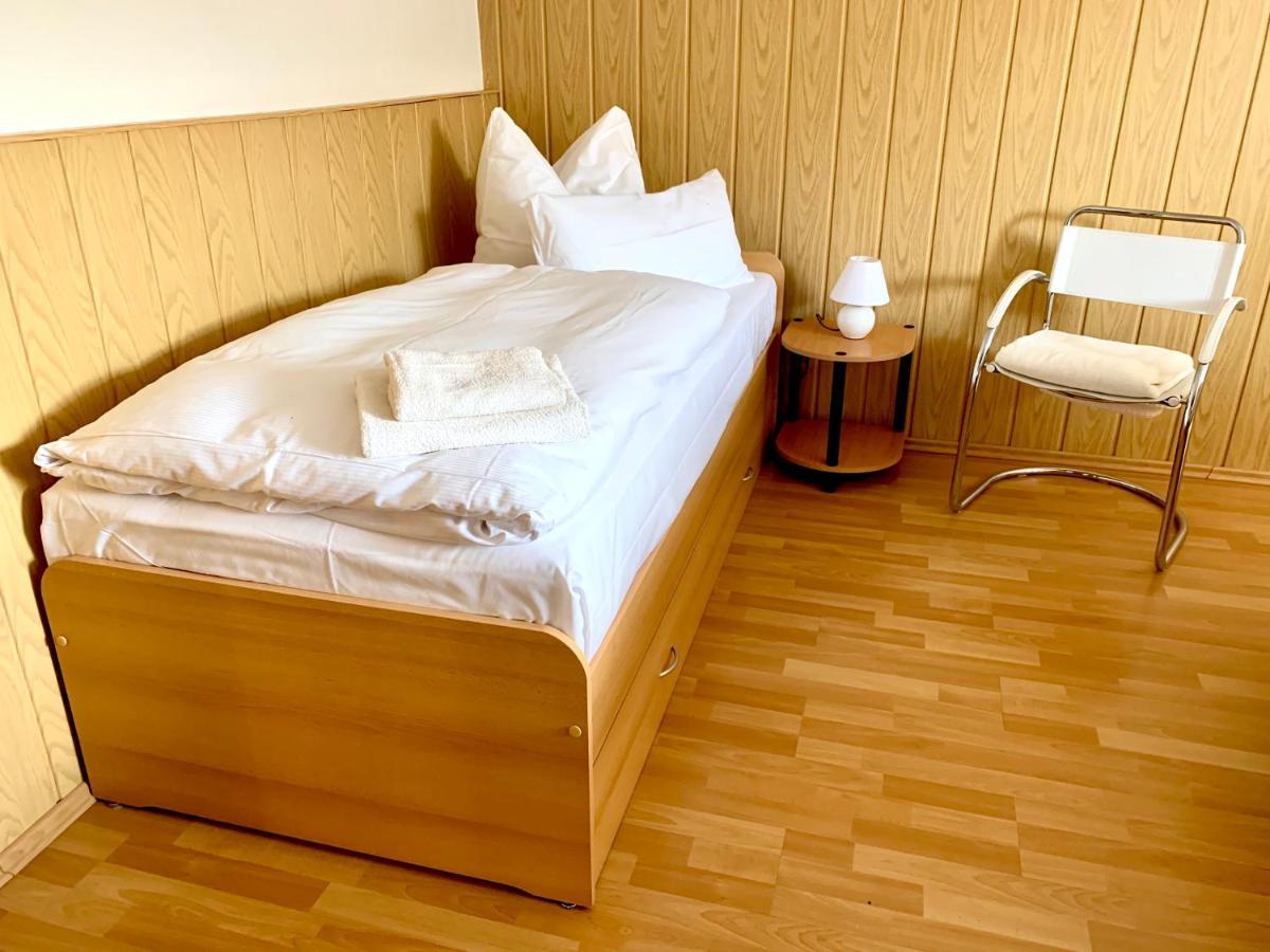Ferienwohnung Fuerstenwalde Spree Ketschendorf エクステリア 写真
